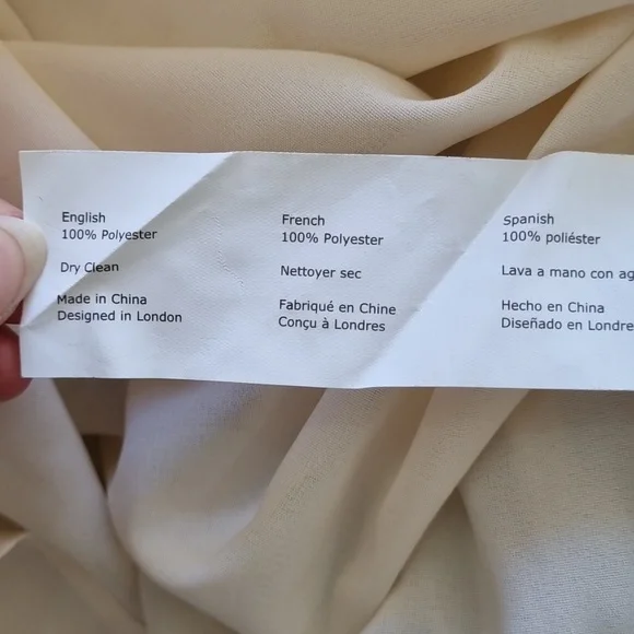 Jarlo, cream long formal dress, lace details, lined, sheer overlay, size 6 - Picture 12 of 12